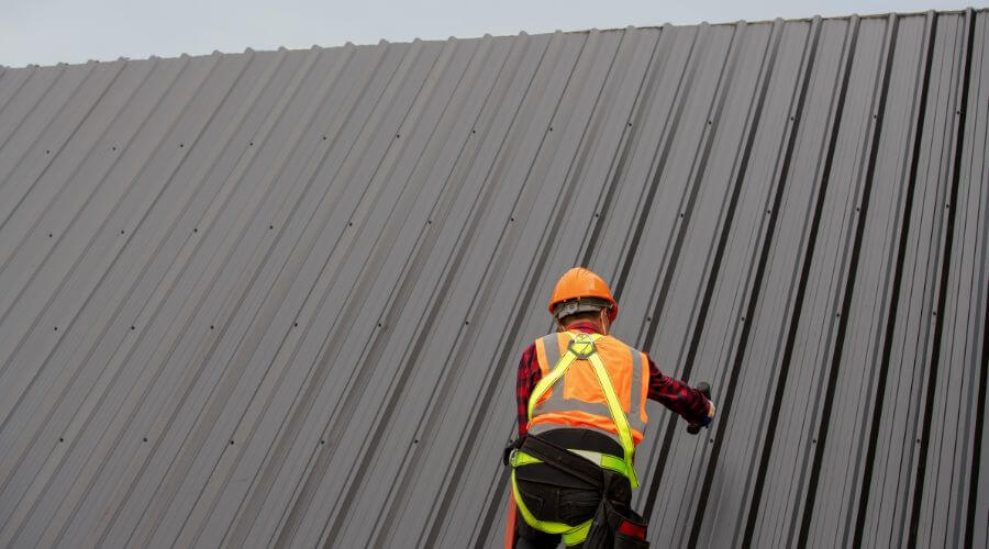 Professional New roof installation in Minburn, IA